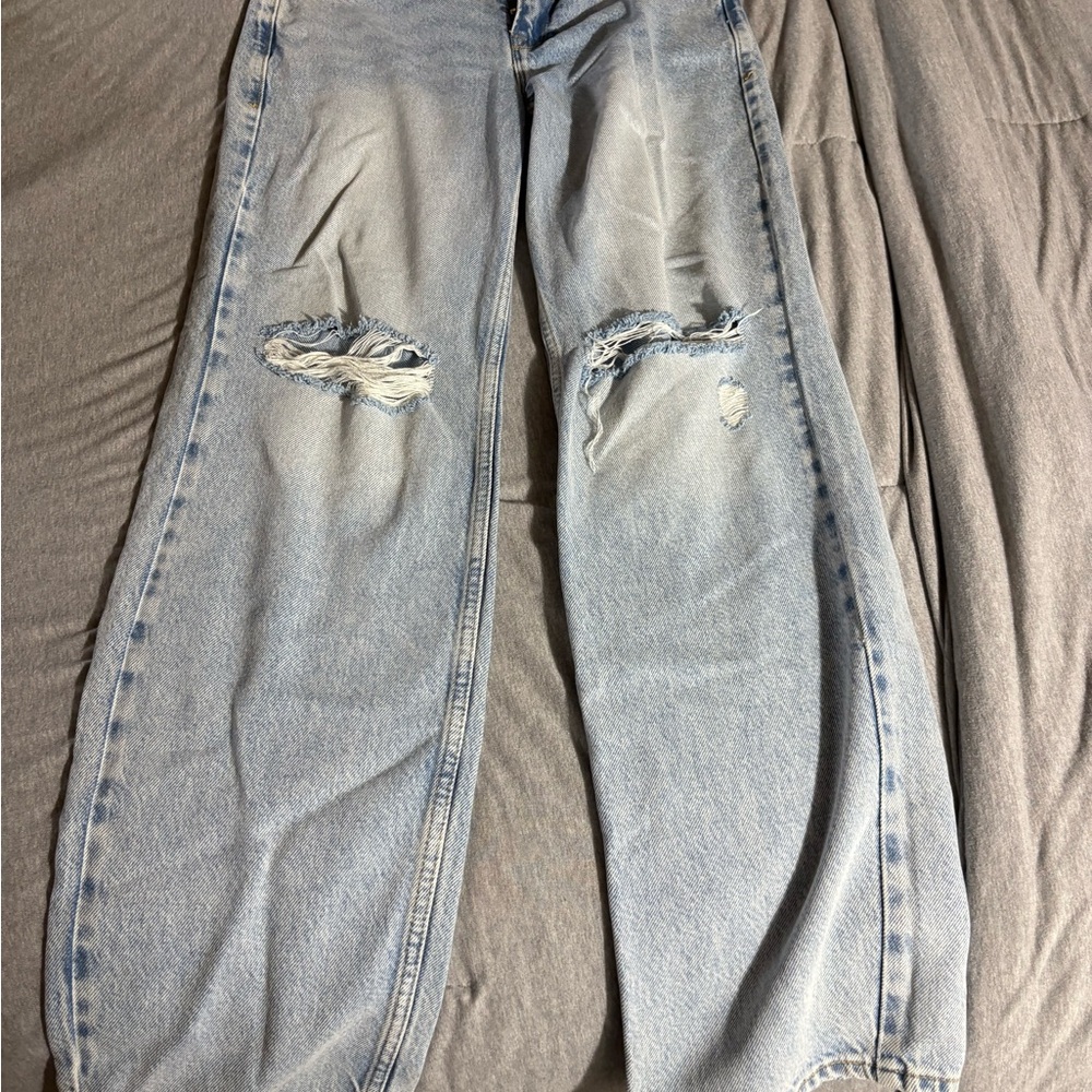 Good American Light Blue Distressed Boyfriend Jeans